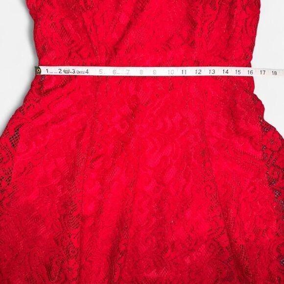Red Lace A-Line / Skater Dress (Size 10 Petite) - Perfect Valentine’s Day Dress! - Picture 10 of 10